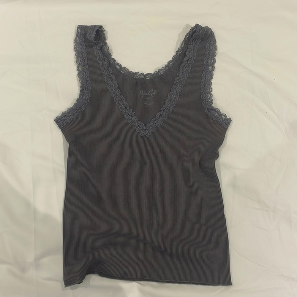 brandy melville gray v lace top